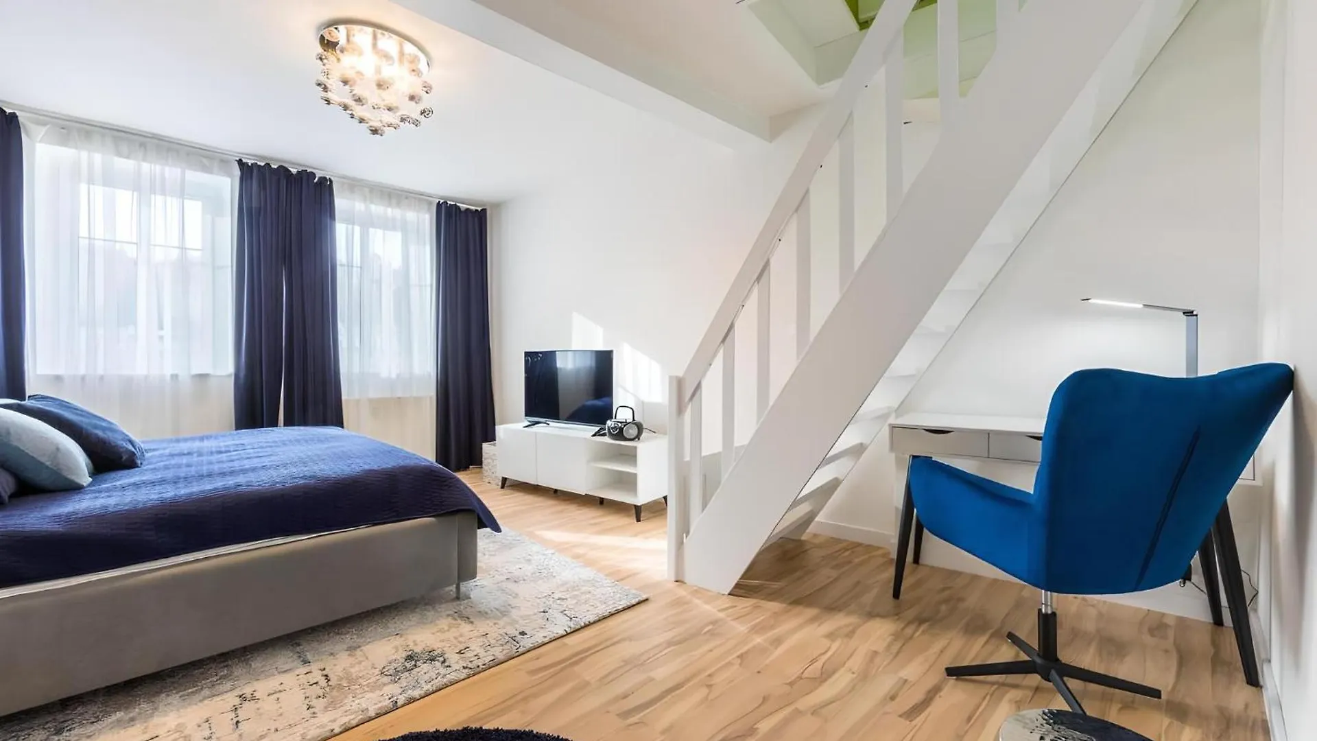 Promenade View Apartment Karlovy Vary